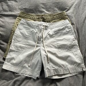 (2) J. Jill beige olive green Athletic hiking Shorts
